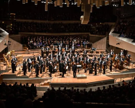 Composer Schoenberg: Violin Concerto, Verklärte Nacht, Jacob's Ladder Album Review – An Engaging and Notable Collection